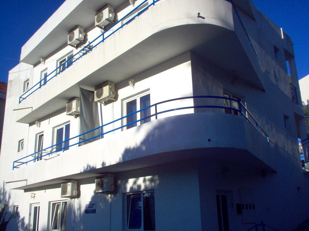Apartments Jadran 헤르섹 외부 사진