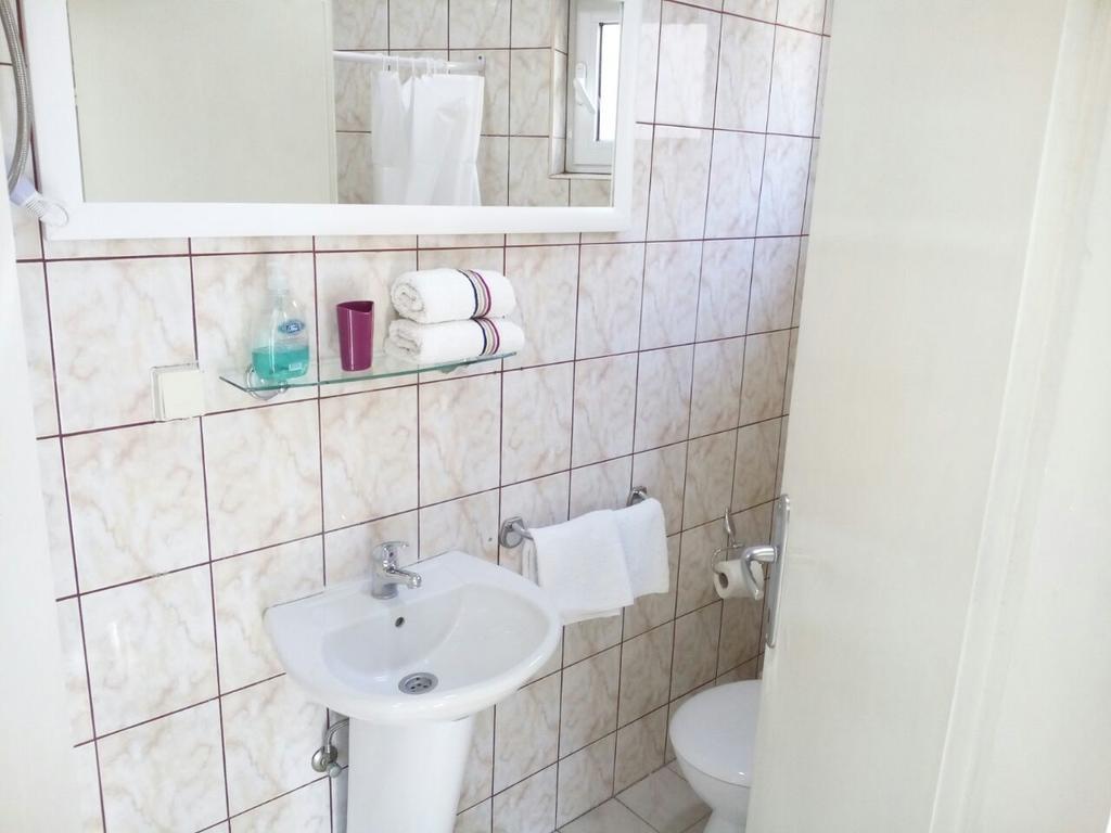 Apartments Jadran 헤르섹 외부 사진