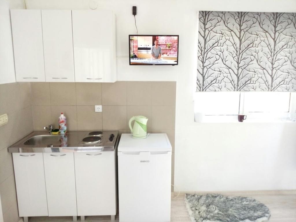 Apartments Jadran 헤르섹 외부 사진